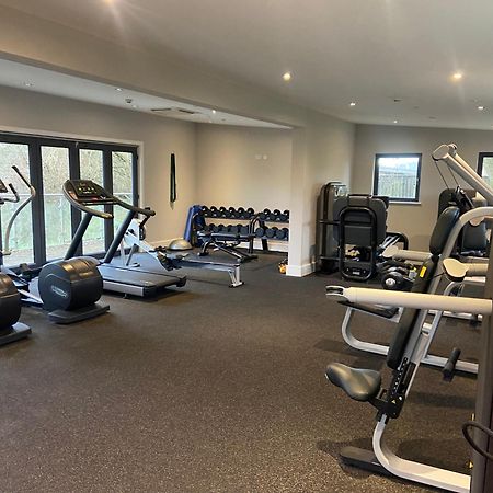 Reed Warbler - Hm111 - Lower Mill Estate Penthouse Apartment With Spa Access Somerford Keynes Екстериор снимка