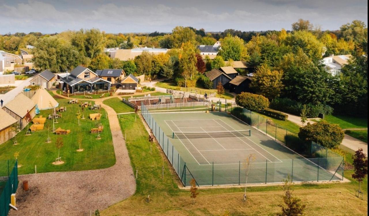 Reed Warbler - Hm111 - Lower Mill Estate Penthouse Apartment With Spa Access Somerford Keynes Екстериор снимка