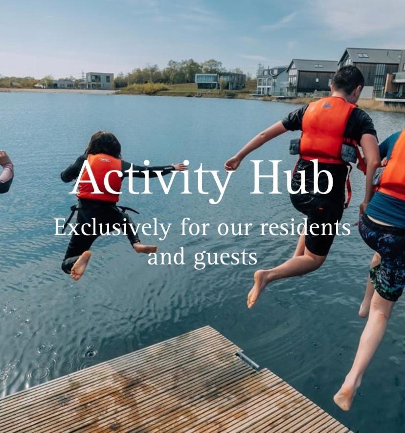 Reed Warbler - Hm111 - Lower Mill Estate Penthouse Apartment With Spa Access Somerford Keynes Екстериор снимка
